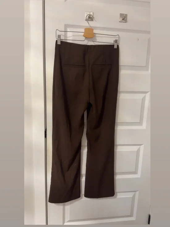 Dress pants - Picture 2 of 2